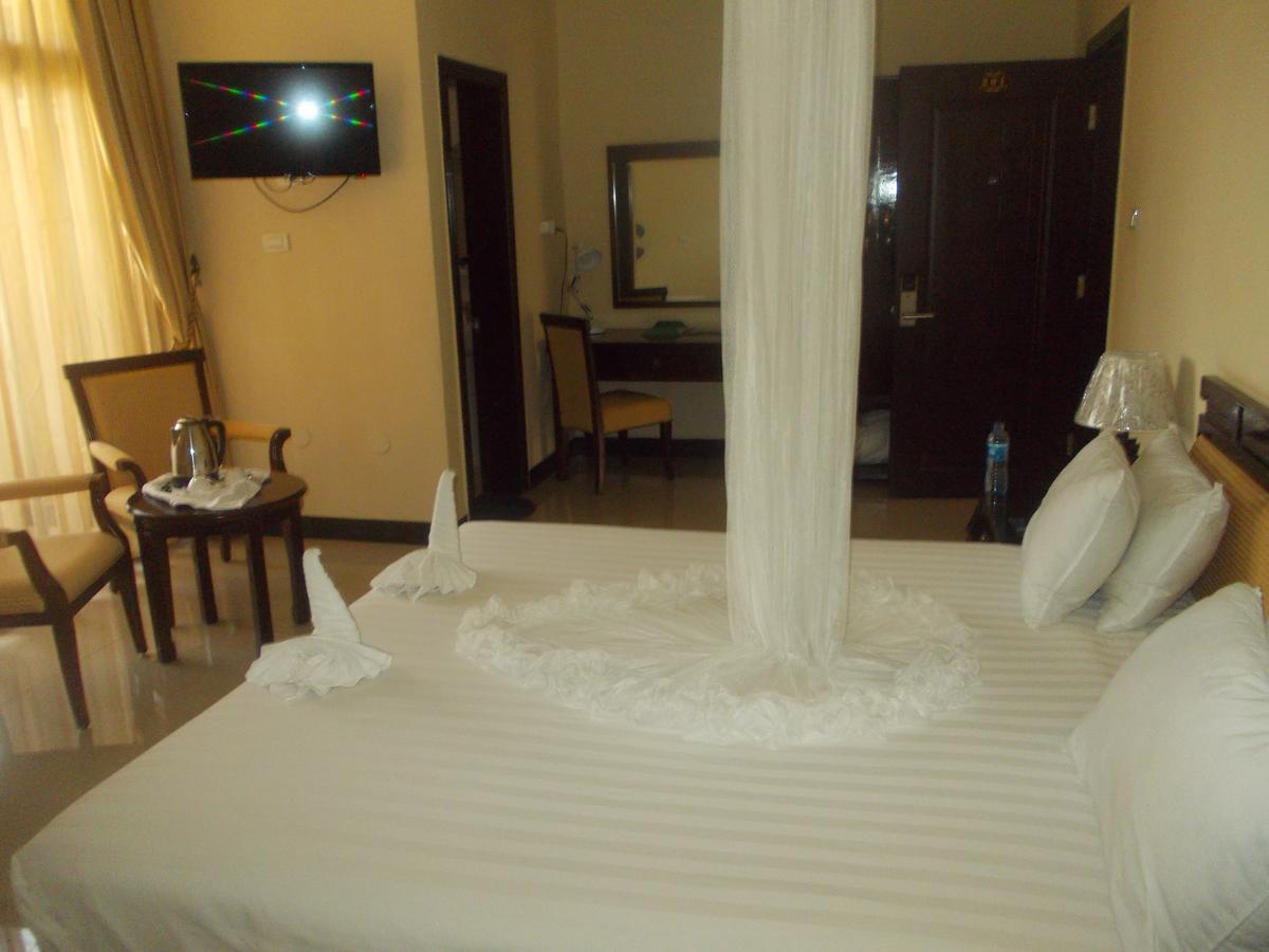 Asinuara Hotel 바히르 다르 외부 사진