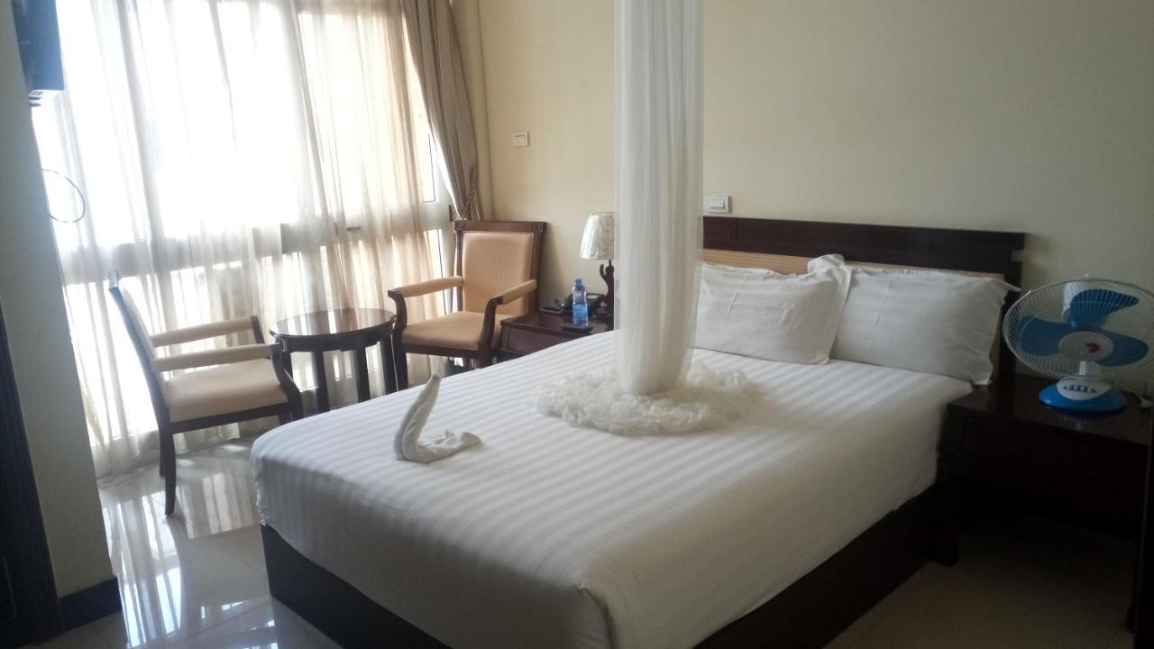 Asinuara Hotel 바히르 다르 외부 사진