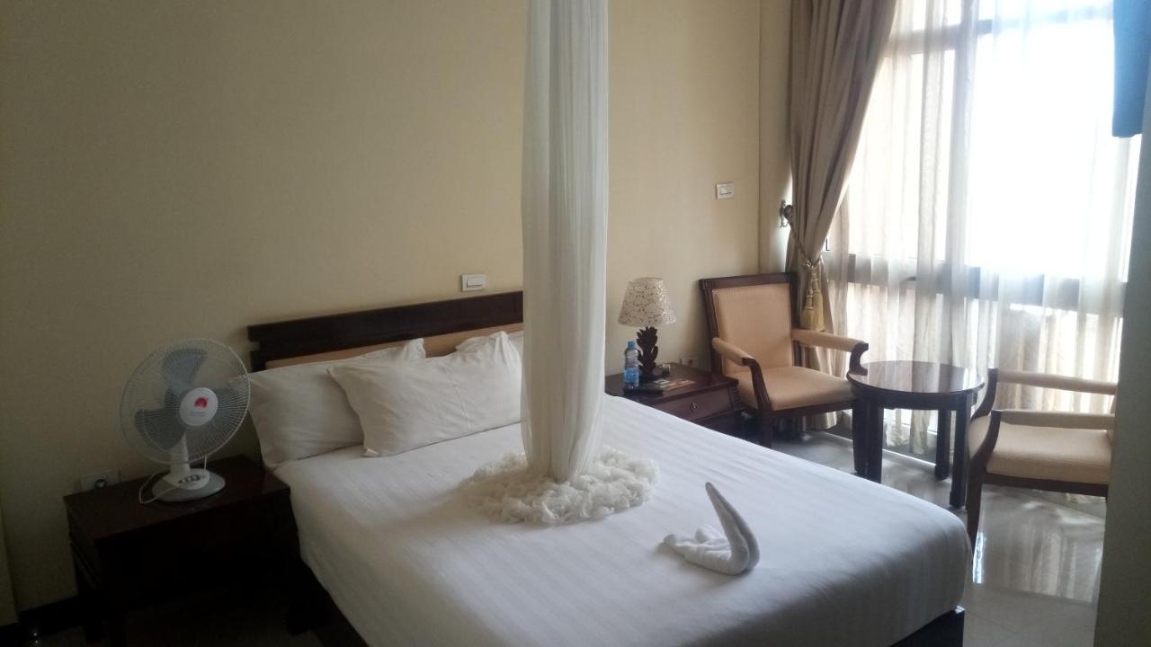 Asinuara Hotel 바히르 다르 외부 사진